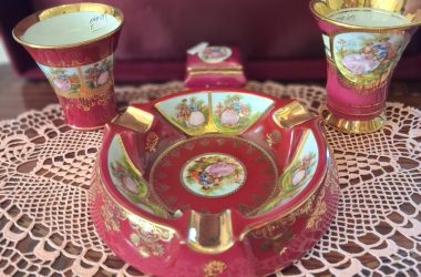 Viyana Porselen Tabla ve Vazoları